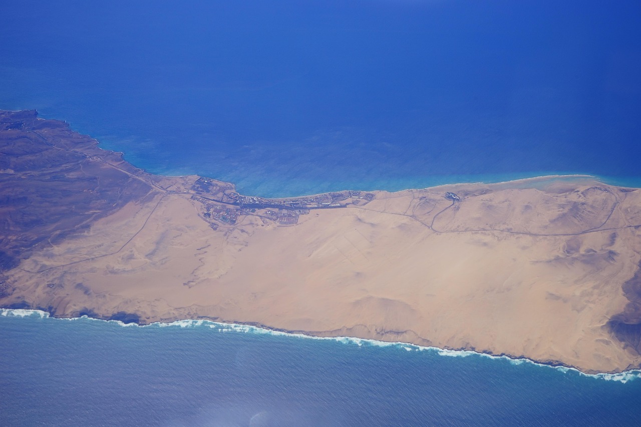 Buche jetzt Deine Reise im 4 Sterne-Hotel nach Fuerteventura*