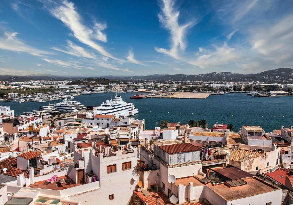 josmanu1970-ibiza-7362964_1280